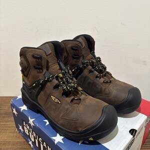 NEW KEEN 8 D Men’s Utility 6” Composite Toe WP Work Boots (USA built) 1021467D